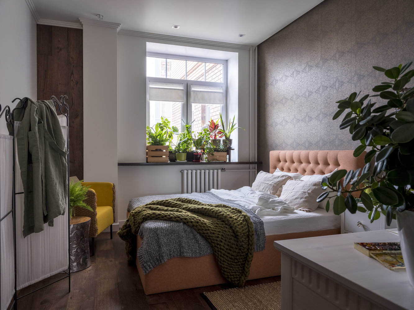 Фотография: Спальня в стиле Скандинавский, Прованс и Кантри, Эклектика, Квартира, Проект дня, Эко, Московская область, Татьяна Безверхая, 2 комнаты, 60-90 метров, Монолитно-кирпичный, TB Design – фото на INMYROOM