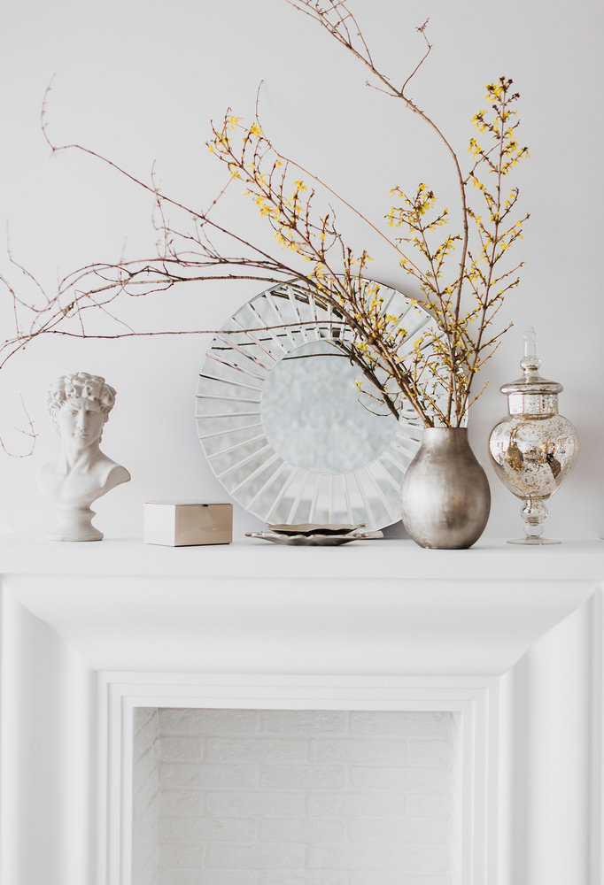 Фотография: Декор в стиле Классический, Ванная, Гостиная, Спальня, Квартира, Проект недели, 2 комнаты, 40-60 метров, ПРЕМИЯ INMYROOM – фото на INMYROOM Фотография: Декор в стиле Классический, Ванная, Гостиная, Спальня, Квартира, Проект недели, 2 комнаты, 40-60 метров, ПРЕМИЯ INMYROOM – фото на INMYROOM