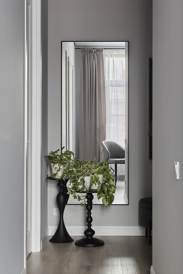 Фотография: Прихожая в стиле Современный, Малогабаритная квартира, Квартира, Проект дня, Санкт-Петербург, 1 комната, 40-60 метров, Александра Войнова – фото на INMYROOM