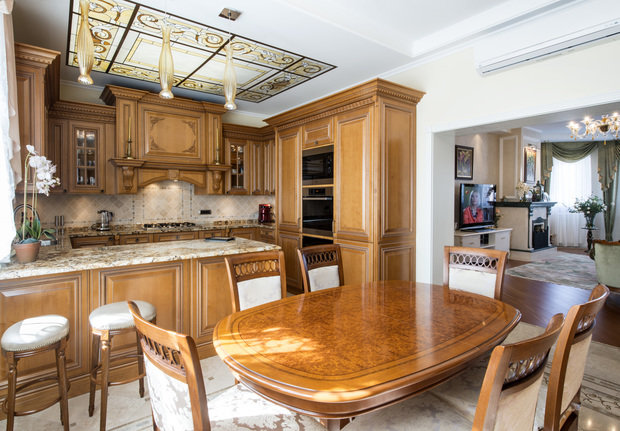 Фотография: Кухня и столовая в стиле Классический, Современный – фото на INMYROOM