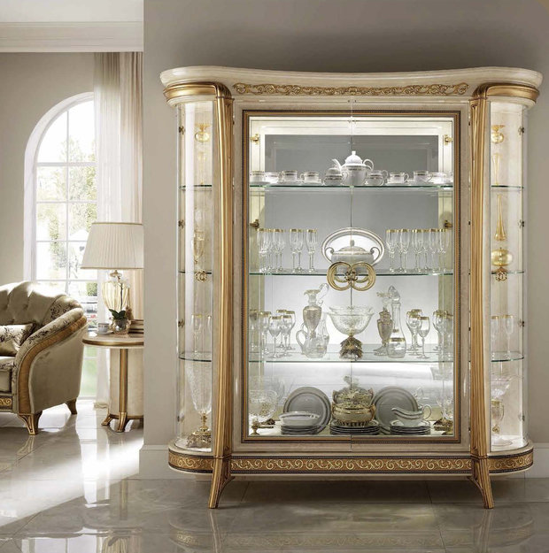 Фото из портфолио Мебель Италии Arredo Classic (спальни, гостиные, кабинеты, мягкая) – фотографии дизайна интерьеров на INMYROOM