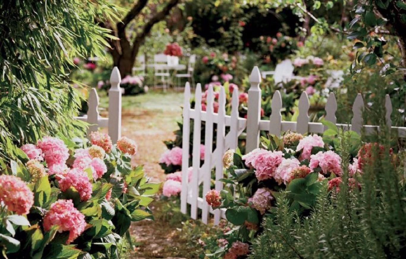 Фотография: Ландшафт в стиле , Дом и дача, дача весной – фото на INMYROOM Фотография: Ландшафт в стиле , Дом и дача, дача весной – фото на INMYROOM