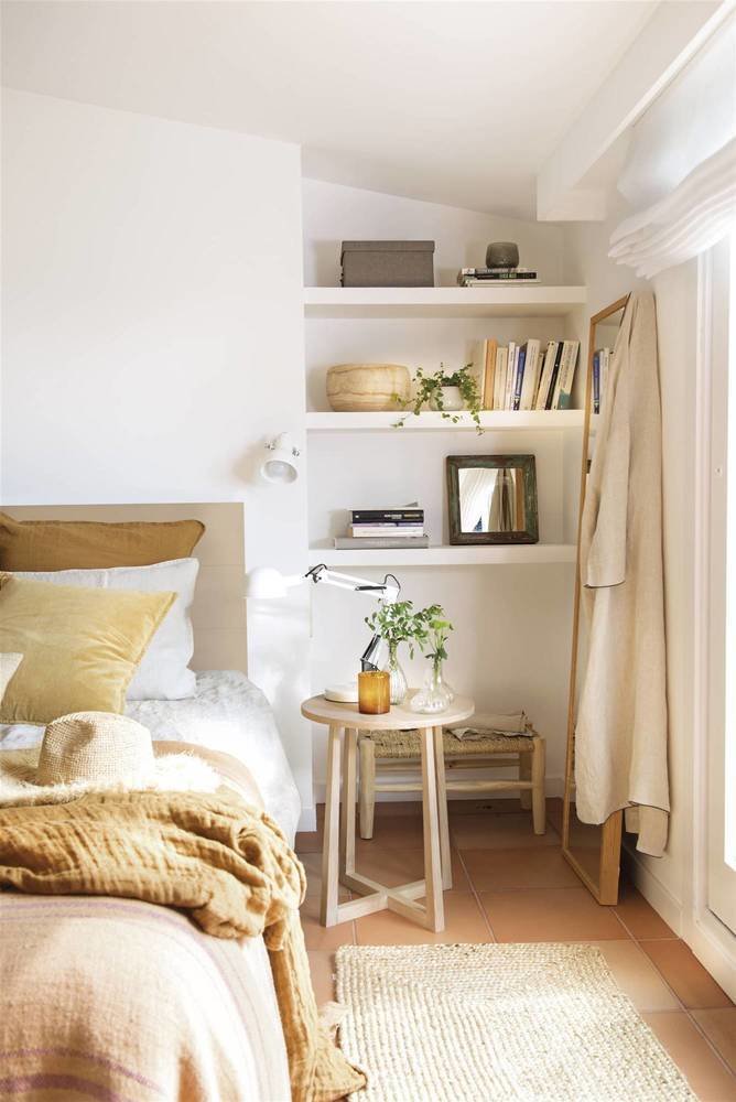 Фотография: Спальня в стиле Скандинавский, Современный, Декор интерьера, Дом, Белый, Желтый, Оранжевый, Эко – фото на INMYROOM