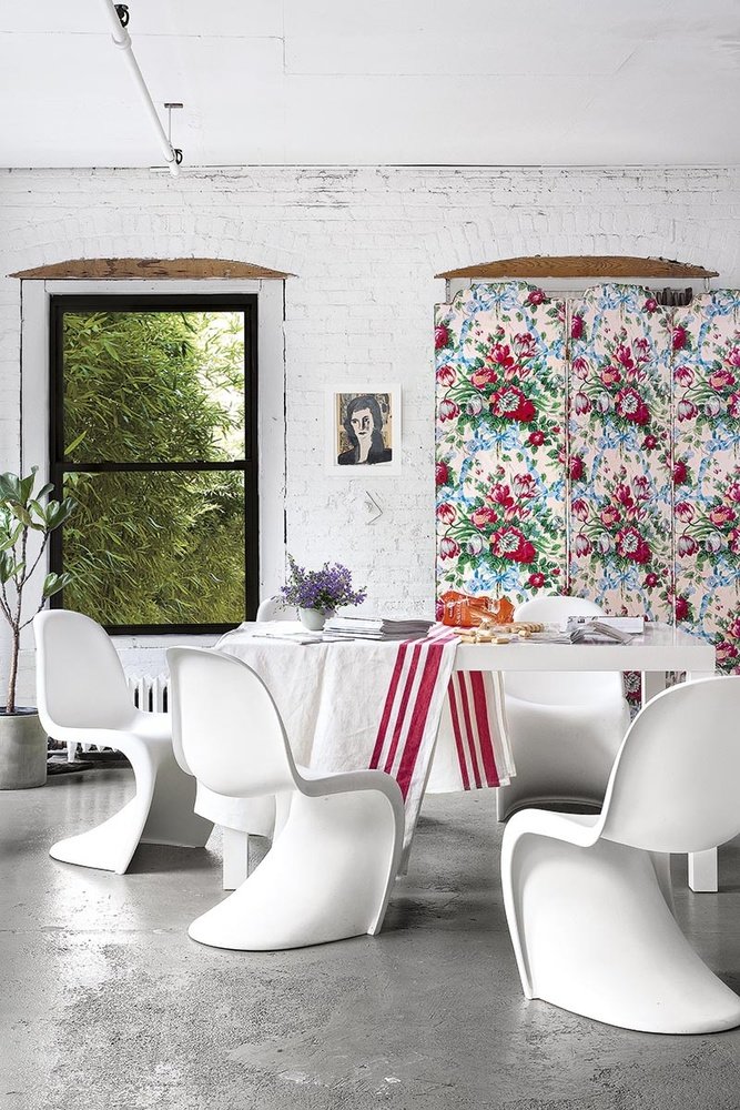 Фотография: Кухня и столовая в стиле Лофт, Эклектика, Декор интерьера, Квартира, Аксессуары, Мебель и свет – фото на INMYROOM Фотография: Кухня и столовая в стиле Лофт, Эклектика, Декор интерьера, Квартира, Аксессуары, Мебель и свет – фото на INMYROOM