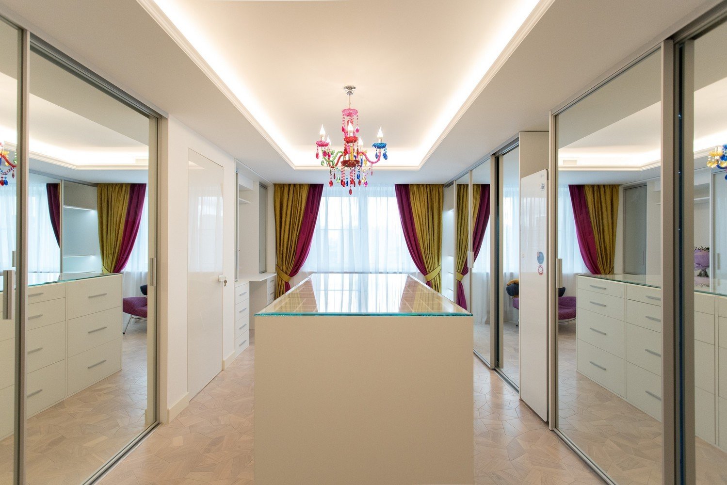 Фото из портфолио raumplus в интерьере квартиры на Гарибальди – фотографии дизайна интерьеров на INMYROOM Фото из портфолио raumplus в интерьере квартиры на Гарибальди – фотографии дизайна интерьеров на INMYROOM