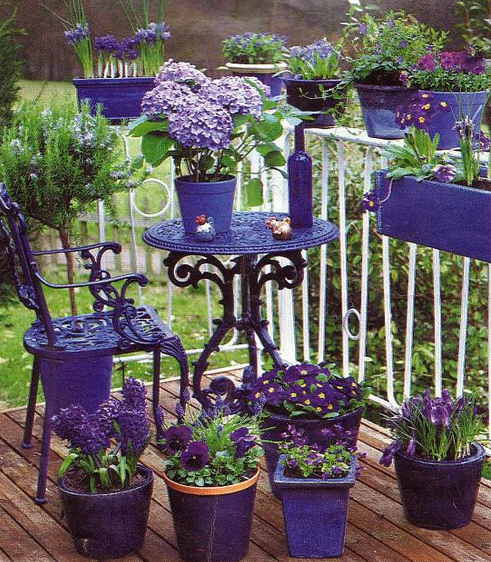 Фотография: Балкон в стиле Прованс и Кантри, Ландшафт, Декор, Терраса, Советы, Мария Шумская, Есения Семипядная, элегантный городской балкон, винтажные вещи на балконе, восточный декор для балкона, балкон в средиземноморском стиле, ландшафтный дизайн для балкона, горизонтальное озеленение, хвойные растения на балконе – фото на INMYROOM