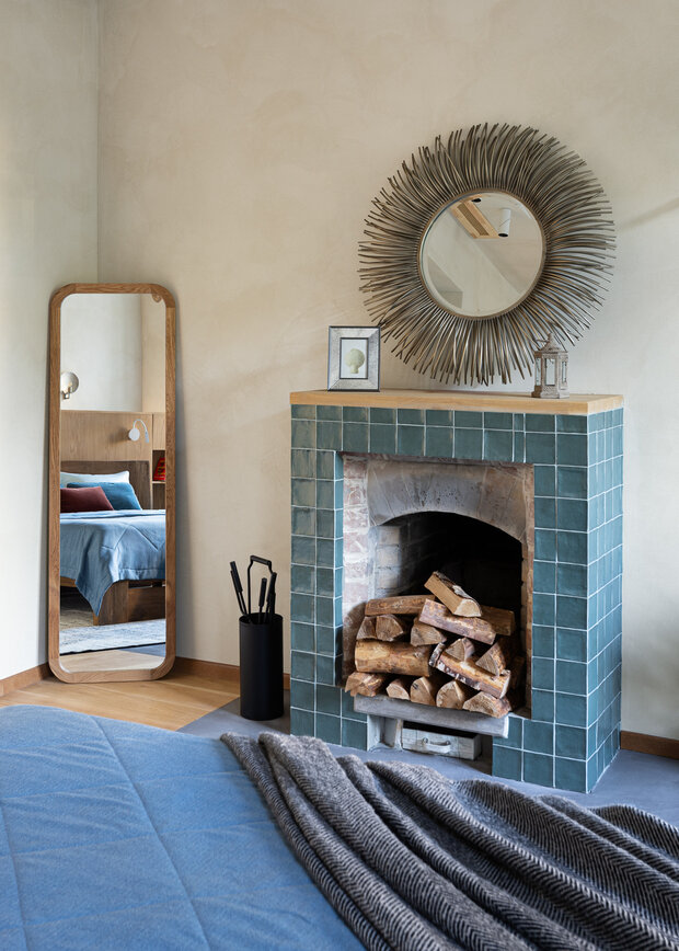 Фотография: Спальня в стиле Лофт, Скандинавский, Современный, Эклектика, Квартира, Проект дня, Москва, Хамовники, Сталинка, 4 и больше, Более 90 метров, Руслан Мусин – фото на INMYROOM