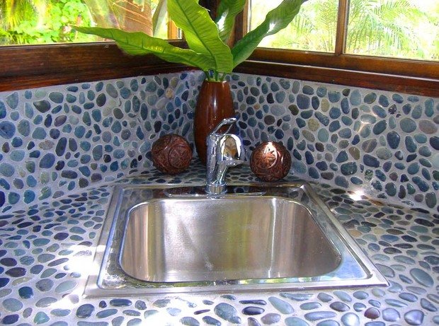 Фото из портфолио Мозаика из морской гальки в интерьере Эко-Стиль – фотографии дизайна интерьеров на INMYROOM