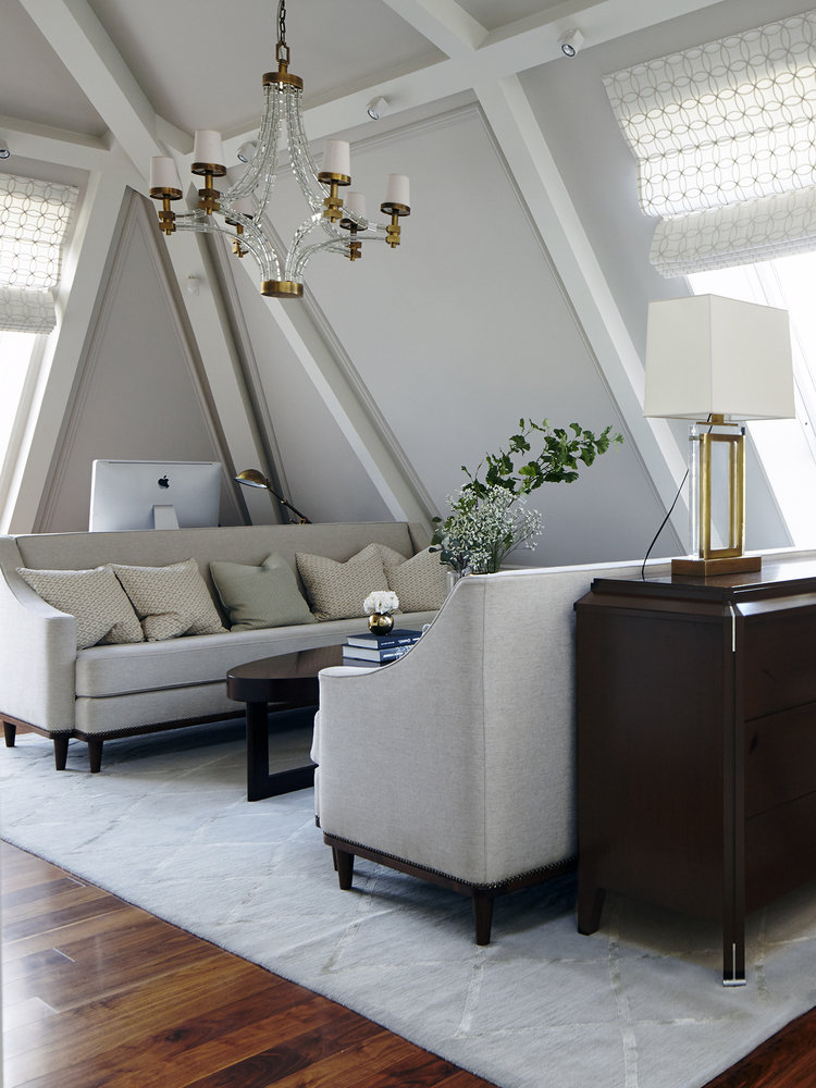 Фотография: Гостиная в стиле Современный, Классический, Квартира, Проект недели, Москва, Монолитный дом, 4 и больше, Более 90 метров, Ольга Солнышкова, ЖК «Николаевский» – фото на INMYROOM