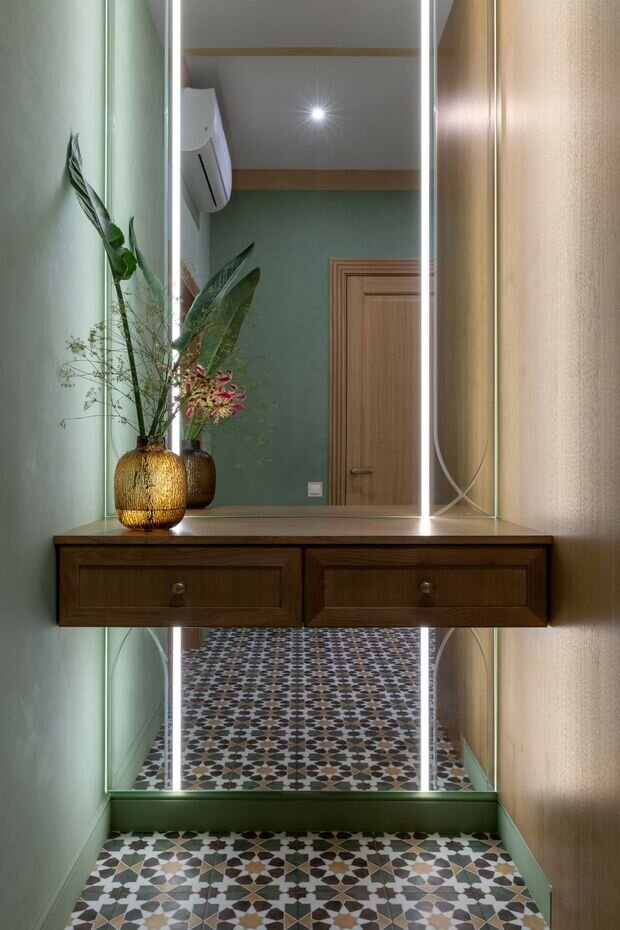 Фотография: Прихожая в стиле Классический, Современный, Эклектика, Квартира, Проект дня, Ростов-на-Дону, 3 комнаты, Более 90 метров, Эксклюзивные проекты, Алла Пляшник, Виктория Щербакова – фото на INMYROOM