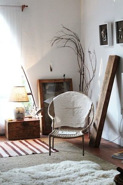 Фотография: Гостиная в стиле Скандинавский, Декор интерьера, Мебель и свет, Цвет в интерьере, Ковер – фото на INMYROOM