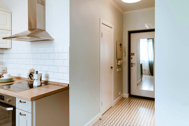 Фотография: Прихожая в стиле Скандинавский, Современный, Малогабаритная квартира, Квартира, Проект недели, Санкт-Петербург, 1 комната, до 40 метров, Ольга Копосова, Юлия Киткаева – фото на INMYROOM