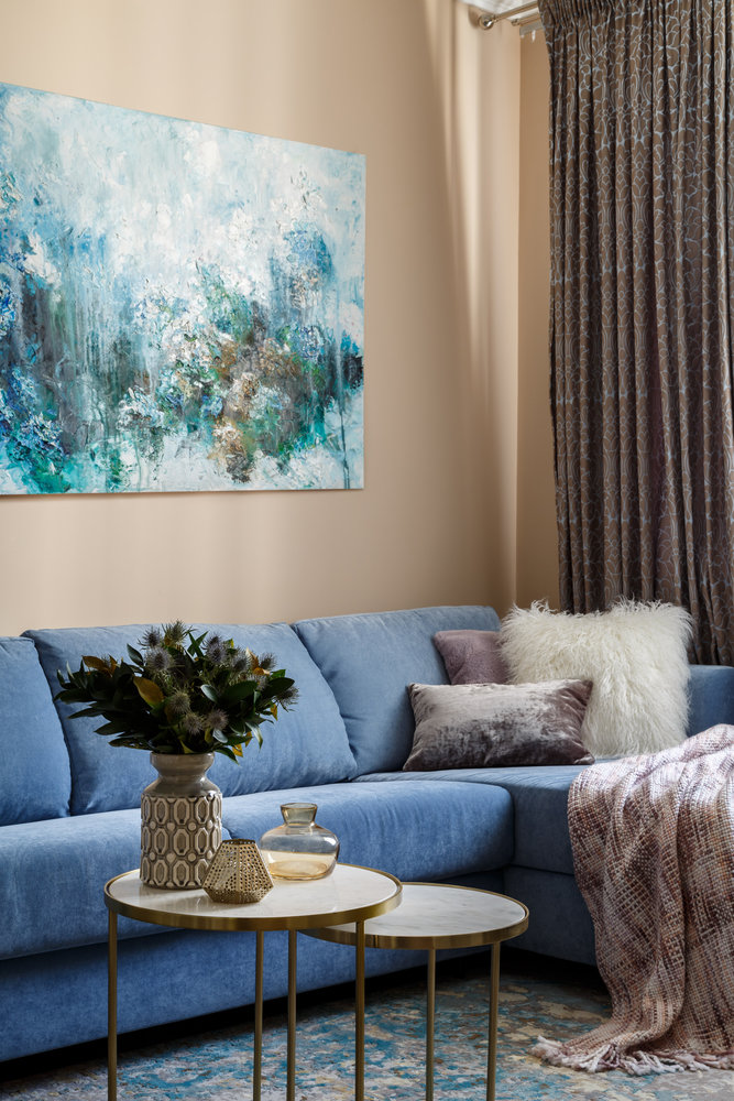 Фотография: Гостиная в стиле Классический, Современный, Квартира, Проект недели, Москва, Монолитный дом, 2 комнаты, 60-90 метров, Екатерина Третьякова – фото на INMYROOM