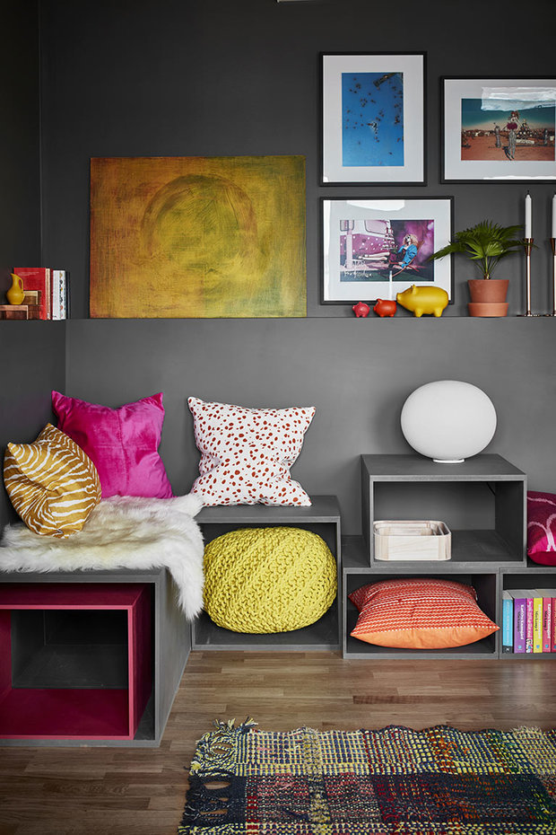 Фото из портфолио "Социальный дом": Трехкомнатная квартира в трех версиях – фотографии дизайна интерьеров на INMYROOM