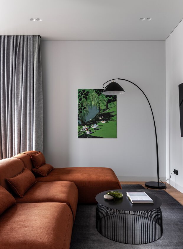 Фотография: Гостиная в стиле Современный, Квартира, Проект дня, Москва, 4 и больше, Более 90 метров, Фестиваль-Парк 2, Екатерина Шевелева – фото на INMYROOM