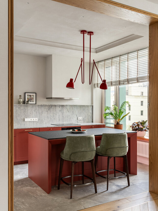 Фотография: Кухня и столовая в стиле Современный, Квартира, Проект дня, Москва, 3 комнаты, Более 90 метров, Эксклюзивные проекты, Александр Сенчугов – фото на INMYROOM