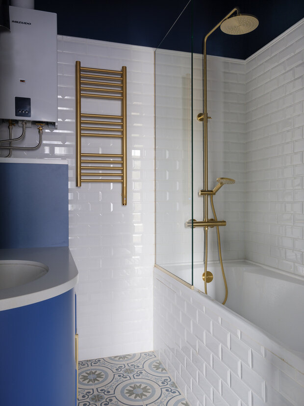 Фотография: Ванная в стиле Современный, Квартира, Проект дня, Сталинка, Кирпичный дом, 4 и больше, 60-90 метров, Санкт-Петербруг – фото на INMYROOM