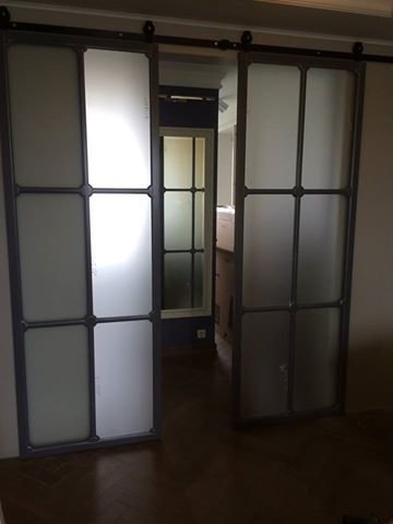 Фото из портфолио Двери из стекла\зеркала – фотографии дизайна интерьеров на INMYROOM