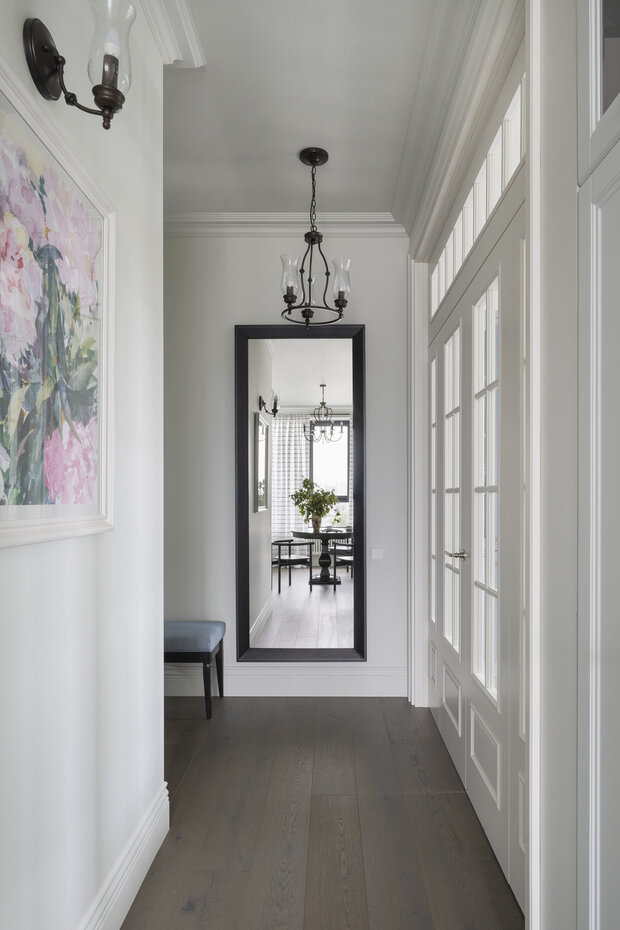 Фотография: Прихожая в стиле Классический, Современный, Эклектика, Квартира, Проект дня, Москва, 2 комнаты, 60-90 метров, современный с элементами классики и роскоши – фото на INMYROOM