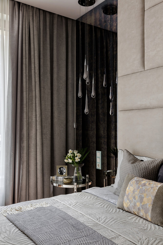 Фотография: Спальня в стиле Современный, Квартира, Проект дня, Москва, Ульяна Скапцова, 3 комнаты, Более 90 метров, US Interiors – фото на INMYROOM