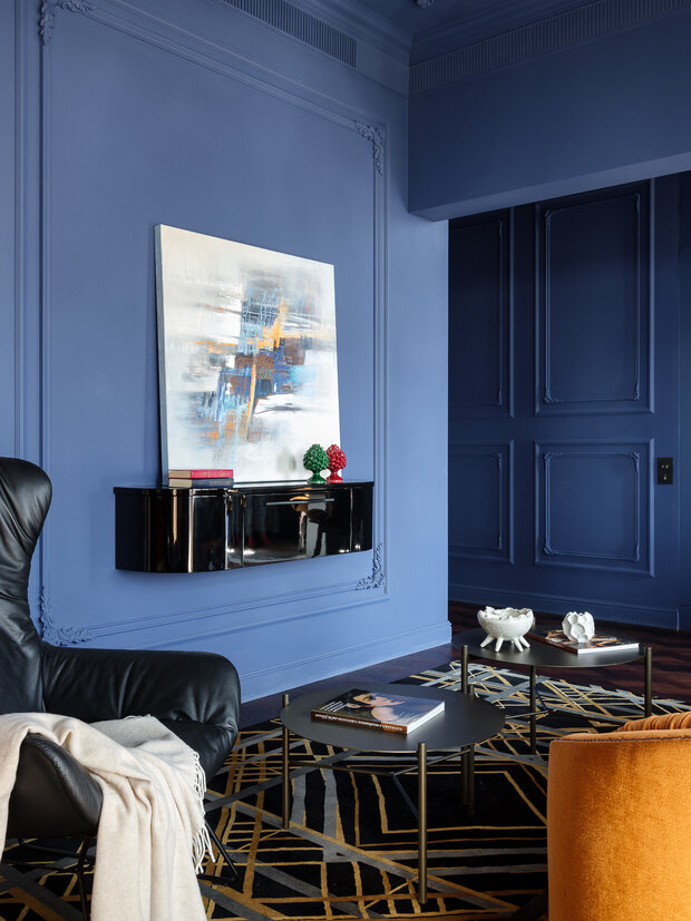 Фотография: Гостиная в стиле Современный, Классический, Квартира, Проект недели, Москва, Ануш Аракелян, 2 комнаты, Более 90 метров – фото на INMYROOM