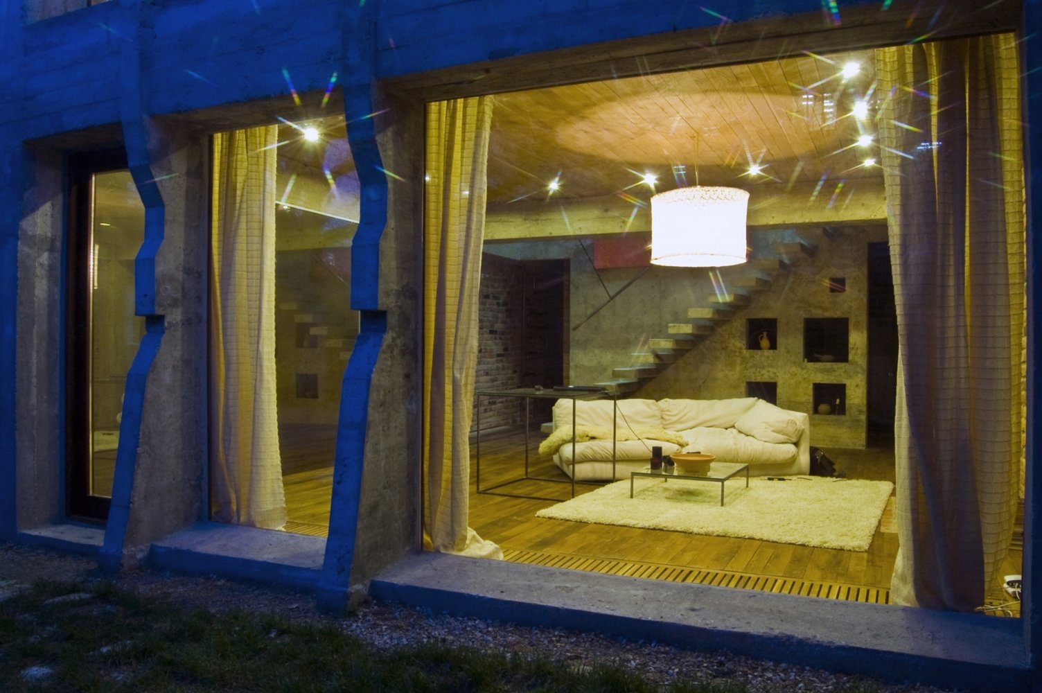 Фотография: Гостиная в стиле Лофт, Дом, Дома и квартиры, Минимализм, Проект недели – фото на INMYROOM Фотография: Гостиная в стиле Лофт, Дом, Дома и квартиры, Минимализм, Проект недели – фото на INMYROOM