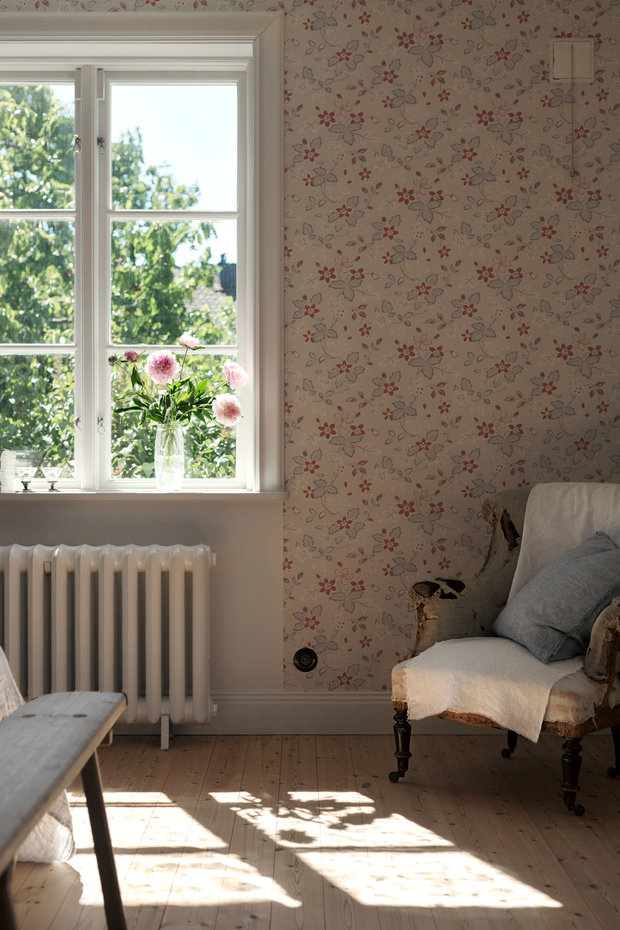 Фотография: Спальня в стиле Прованс и Кантри, Скандинавский, Декор и DIY, Дом, Швеция, Декор дома, Белый, Стокгольм, Серый, уютный минимализм – фото на INMYROOM