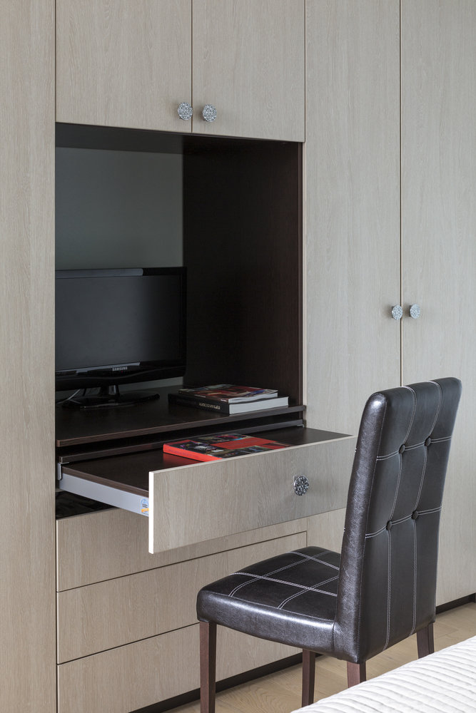 Фотография: Кабинет в стиле Современный, Квартира, Проект недели, Москва, Евгений Кулибаба, Монолитный дом, 2 комнаты, 40-60 метров, Мария Черкасова – фото на INMYROOM Фотография: Кабинет в стиле Современный, Квартира, Проект недели, Москва, Евгений Кулибаба, Монолитный дом, 2 комнаты, 40-60 метров, Мария Черкасова – фото на INMYROOM