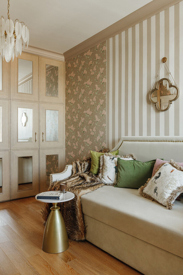 Фотография: Кабинет в стиле Классический, Современный, Эклектика, Квартира, Проект недели, Кирпичный дом, 4 и больше, Более 90 метров, Владимир, Полина Глебова – фото на INMYROOM