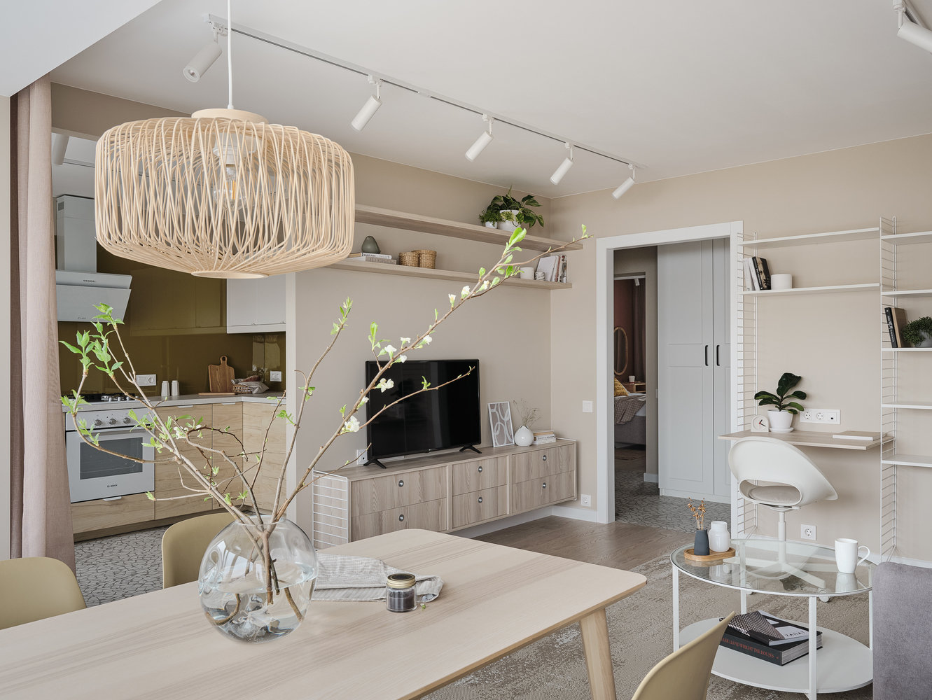 Фотография: Гостиная в стиле Современный, Квартира, Проект недели, Санкт-Петербург, 2 комнаты, 40-60 метров, Livet architects – фото на INMYROOM Фотография: Гостиная в стиле Современный, Квартира, Проект недели, Санкт-Петербург, 2 комнаты, 40-60 метров, Livet architects – фото на INMYROOM