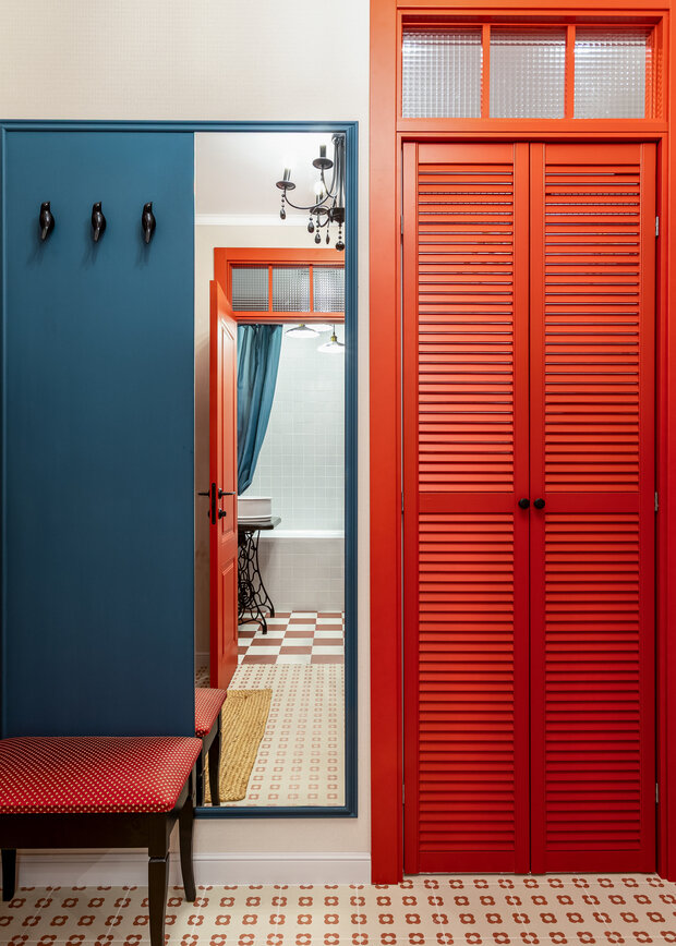 Фотография: Прихожая в стиле Современный, Эклектика, Малогабаритная квартира, Квартира, Студия, Проект дня, Москва, до 40 метров, малогабаритки, современный с элементами ретро, фото интерьера, дизайн интерьера фото, Светлана Немцова – фото на INMYROOM