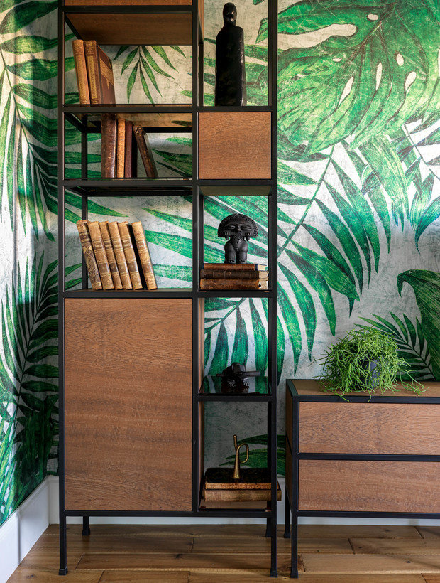 Фотография: Гостиная в стиле Эклектика, Проект недели, Москва, П-55, Панельный дом, 4 и больше, 60-90 метров, Олеся Бернштейн – фото на INMYROOM