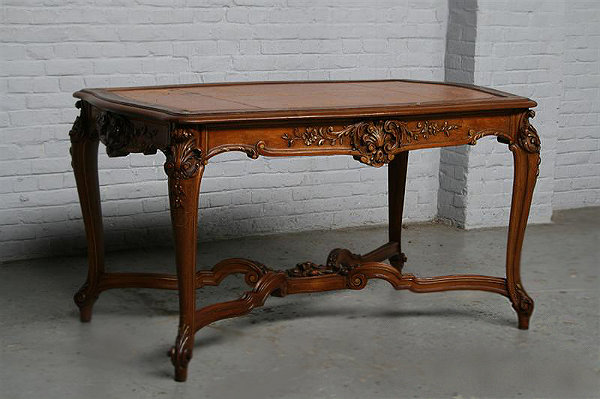 Фото из портфолио Старинная мебель из Европы – фотографии дизайна интерьеров на INMYROOM