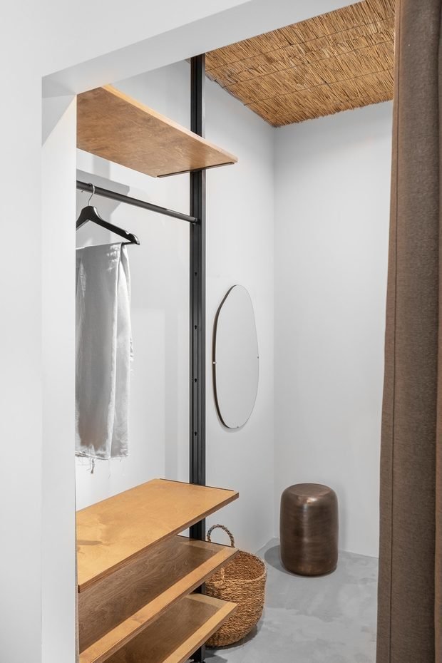 Фотография: Прихожая в стиле Лофт, Минимализм, Квартира, Проект недели, Москва, 2 комнаты, 40-60 метров, Саша Черных – фото на INMYROOM