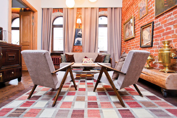 Фотография: Гостиная в стиле Лофт, Декор интерьера, Дом, Дома и квартиры, Стена – фото на INMYROOM