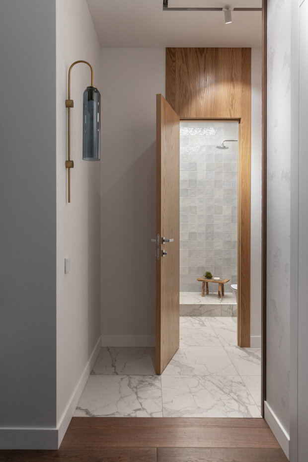 Фотография: Ванная в стиле Современный, Дом, Проект дня, Дом и дача, Ленинградская область, 4 и больше, Более 90 метров, Светлана Куксова, минимализм с элементами современного дизайна – фото на INMYROOM