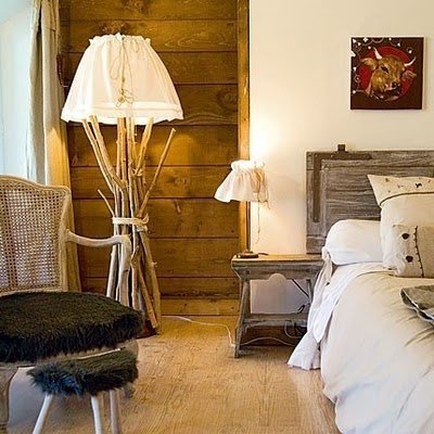 Фотография: Спальня в стиле Прованс и Кантри, Декор интерьера, Мебель и свет, Декор дома, Светильники, Зеркала – фото на INMYROOM