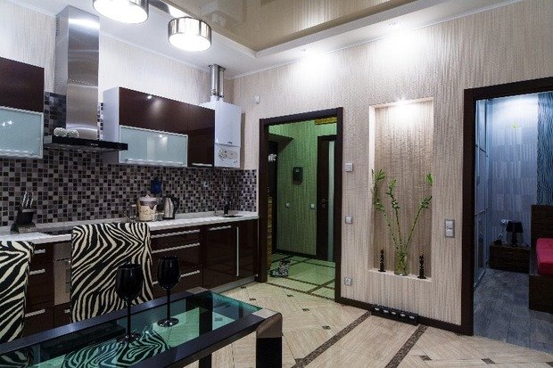 Фотография: Кухня и столовая в стиле Современный, Декор интерьера, Малогабаритная квартира, Квартира, Декор дома, Переделка, Ар-деко – фото на INMYROOM