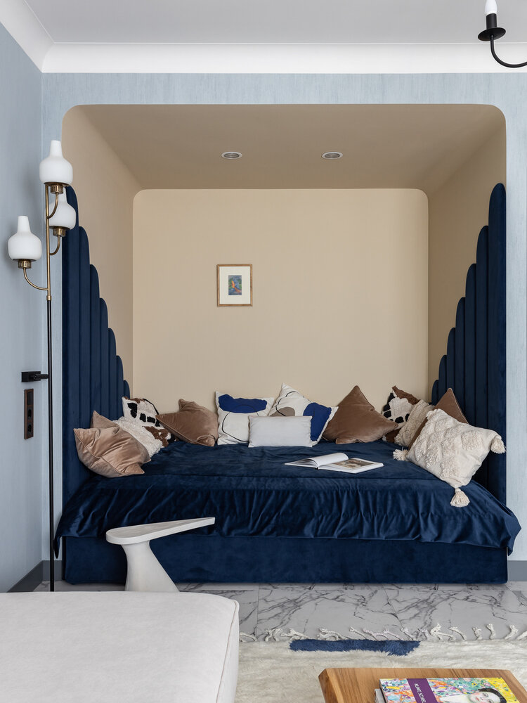 Фотография: Спальня в стиле Современный, Квартира, Проект недели, Москва, 1 комната, до 40 метров, 40-60 метров, Анна Бредихина – фото на INMYROOM Фотография: Спальня в стиле Современный, Квартира, Проект недели, Москва, 1 комната, до 40 метров, 40-60 метров, Анна Бредихина – фото на INMYROOM