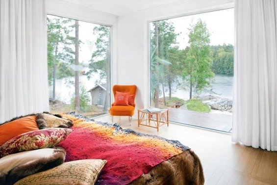 Фотография: Спальня в стиле Скандинавский, Минимализм, Дом, Цвет в интерьере, Дома и квартиры, Белый – фото на INMYROOM