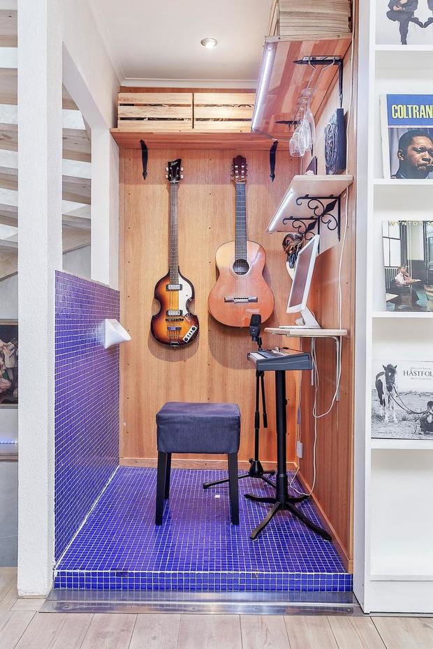 Фото из портфолио Частный дом в условиях города с собственным садом – фотографии дизайна интерьеров на INMYROOM