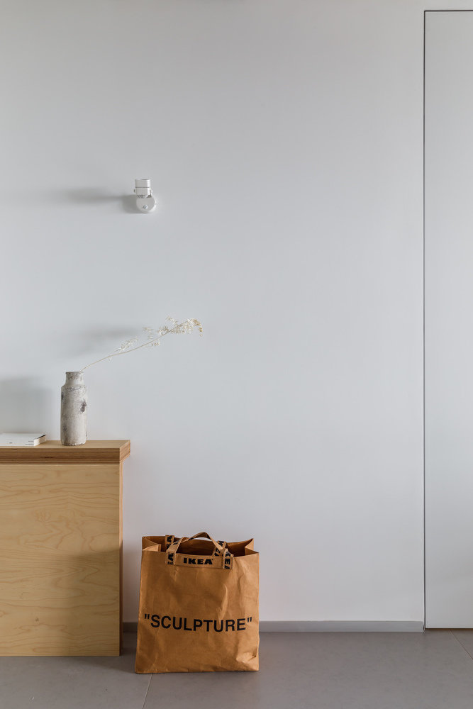 Фотография: Прихожая в стиле Минимализм, Современный, Квартира, Студия, Проект дня, Диана Карнаухова, MakeDesign, Ростов-на-Дону, 40-60 метров, Виктория Лукьянова – фото на INMYROOM Фотография: Прихожая в стиле Минимализм, Современный, Квартира, Студия, Проект дня, Диана Карнаухова, MakeDesign, Ростов-на-Дону, 40-60 метров, Виктория Лукьянова – фото на INMYROOM