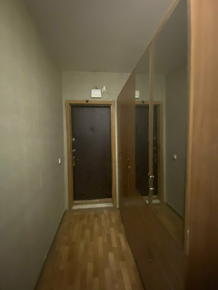 Фотография: в стиле , Прихожая, Перепланировка – фото на INMYROOM Фотография: в стиле , Прихожая, Перепланировка – фото на INMYROOM