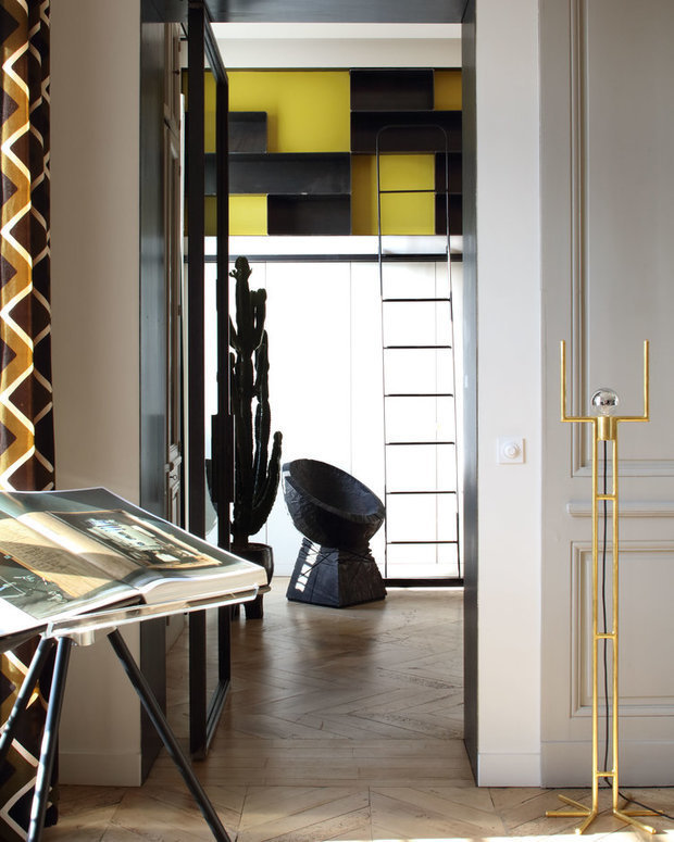 Фотография: Мебель и свет в стиле Современный, Гостиная, Эклектика, Декор интерьера, Франция, Зеленый, Желтый, Коричневый, Лион, Клод Картье – фото на INMYROOM