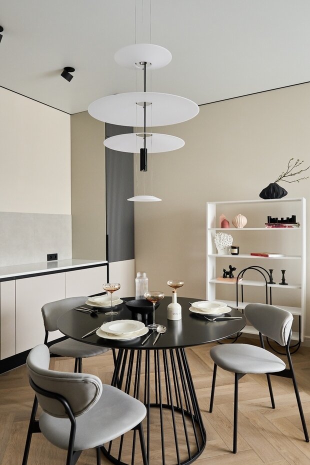 Фотография: Кухня и столовая в стиле Современный, Минимализм, Квартира, Проект недели, Москва, 2 комнаты, 40-60 метров, Елизавета Дорофеева – фото на INMYROOM