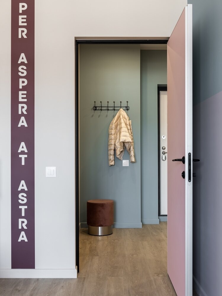 Фотография: Прихожая в стиле Современный, Квартира, Проект недели, 1 комната, 40-60 метров, Саратов, Mikhailova Design, Мария Михайлова – фото на INMYROOM Фотография: Прихожая в стиле Современный, Квартира, Проект недели, 1 комната, 40-60 метров, Саратов, Mikhailova Design, Мария Михайлова – фото на INMYROOM