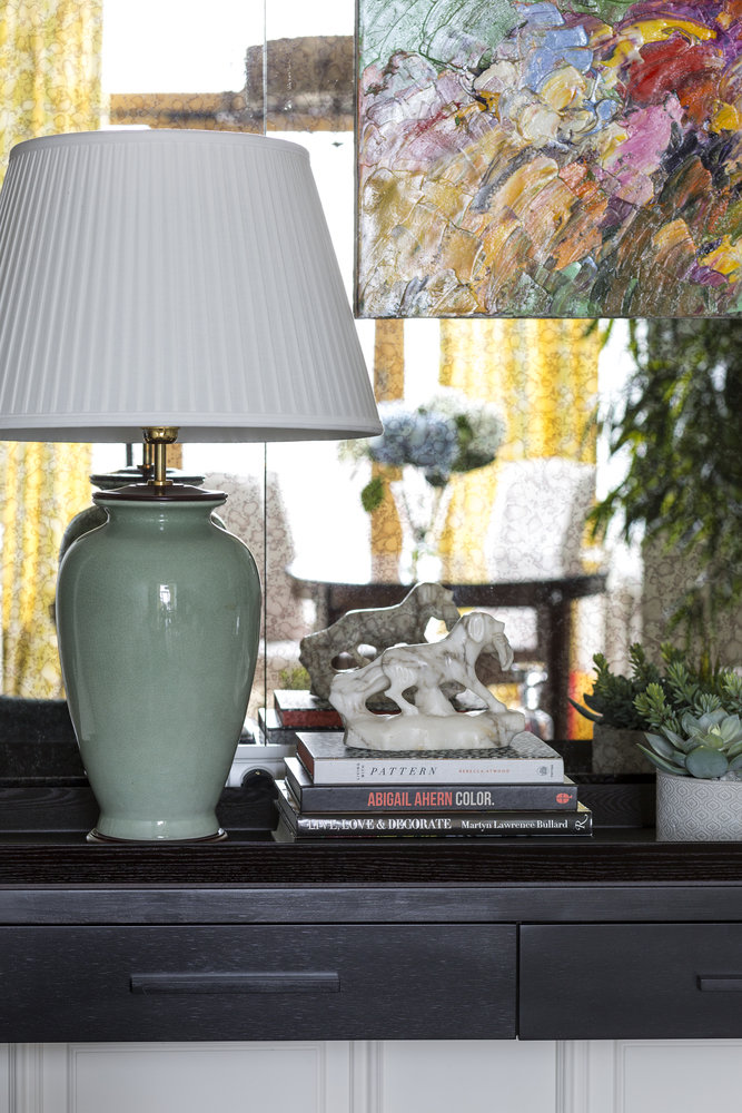 Фотография: Декор в стиле Классический, Квартира, Проект недели, Москва, Евгений Кулибаба, Сталинка, 3 комнаты, 60-90 метров, Марина Жукова – фото на INMYROOM Фотография: Декор в стиле Классический, Квартира, Проект недели, Москва, Евгений Кулибаба, Сталинка, 3 комнаты, 60-90 метров, Марина Жукова – фото на INMYROOM