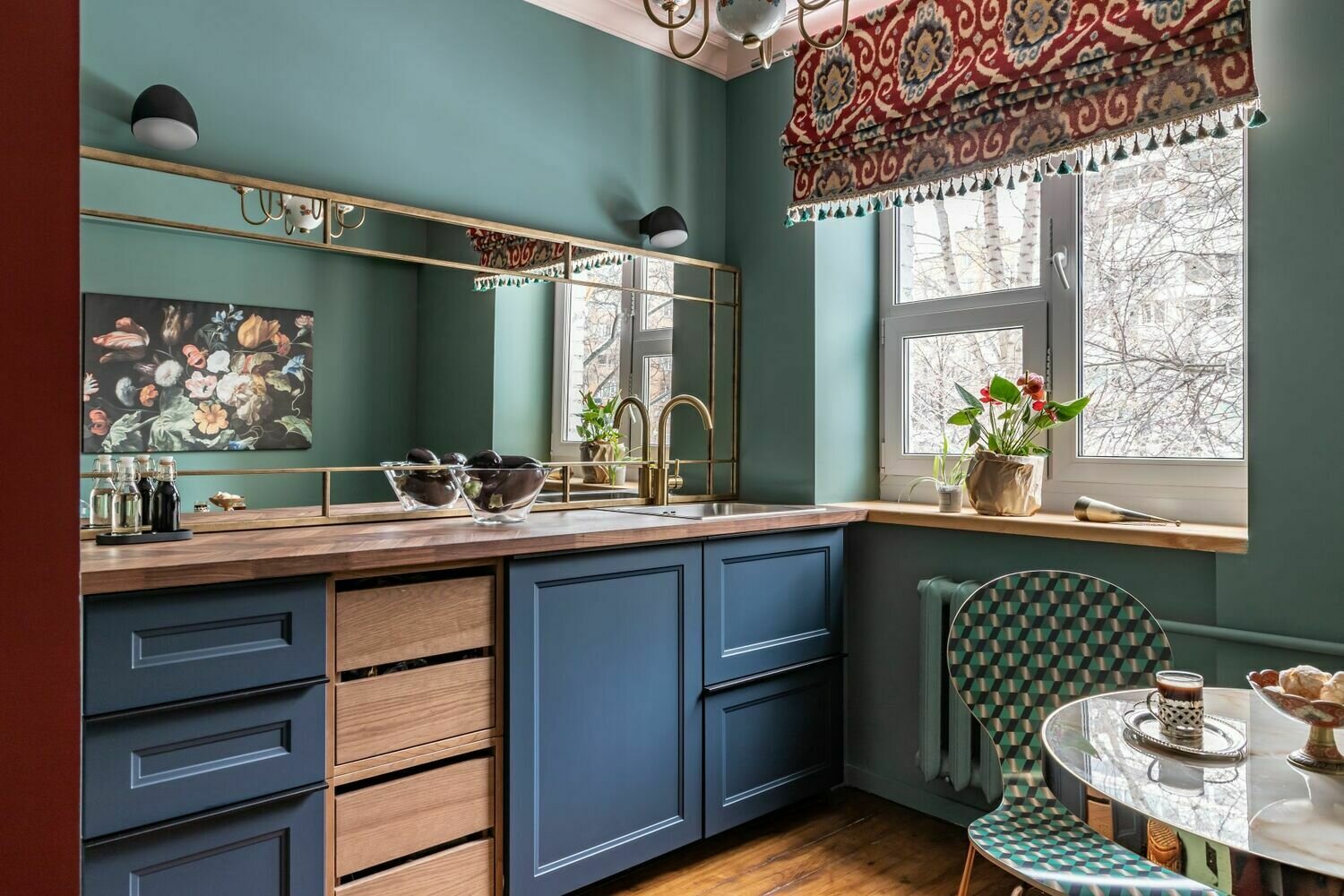 Фотография: в стиле , Кухня и столовая, Гид, кухня в хрущевке, как оформить интерьер кухни, эргономика маленькой кухни, Хрущевка – фото на INMYROOM Фотография: в стиле , Кухня и столовая, Гид, кухня в хрущевке, как оформить интерьер кухни, эргономика маленькой кухни, Хрущевка – фото на INMYROOM