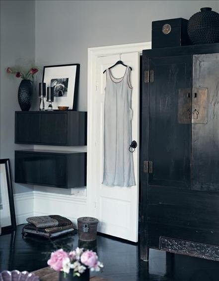 Фотография: Мебель и свет в стиле Восточный, Декор интерьера, Шкаф – фото на INMYROOM