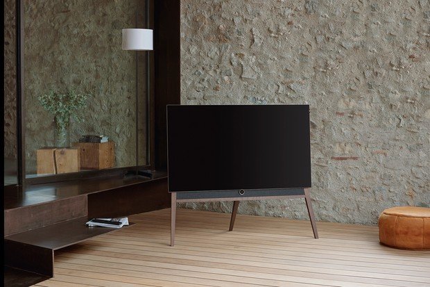 Фотография: Терраса в стиле Современный, Гид, LOEWE, телевизор, история телевизора – фото на INMYROOM